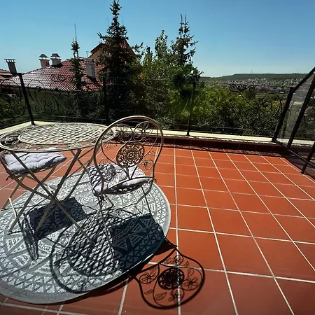 Province Stone House Konukevi