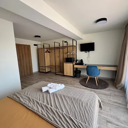 Province Stone House Pensiune